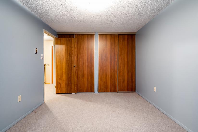 Property listing for #41-170 Lavina Cr., Hamilton, ON