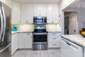 Property listing for 14 Norwood Rd., Hamilton, ON