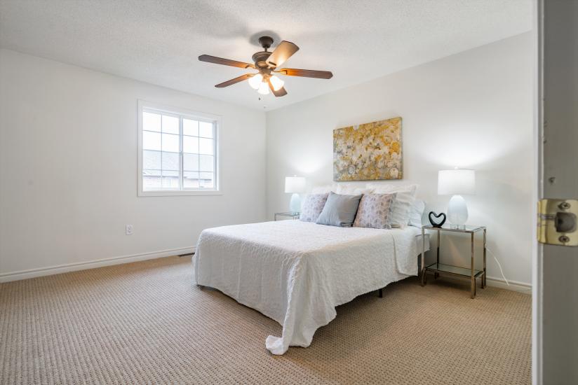 Property listing for #24-39 Pinewoods Dr., Stoney Creek, Ontario