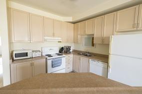 Property listing for #92-100 Beddoe Dr., Hamilton, Ontario
