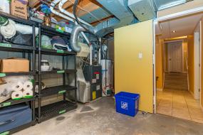 Property listing for 748 Garth St., Hamilton, Ontario