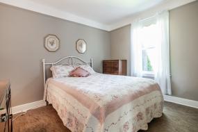 Property listing for 236 Bowman St., Hamilton, ON