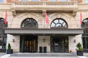 Property listing for #704-112 King St. E., Hamilton, ON