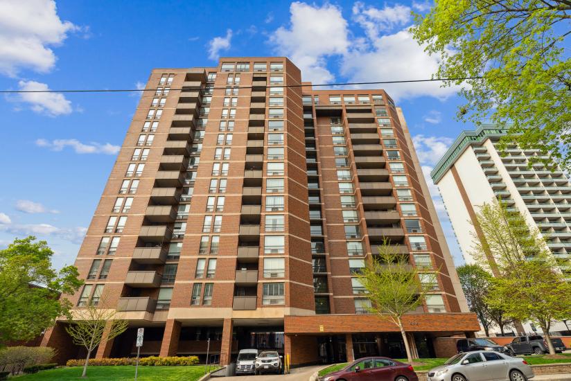 Property listing for #305-222 Jackson St. W., Hamilton, ON