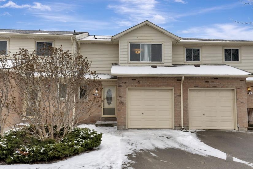 Property listing for #7-860 Rymal Rd. E., Hamilton, ON