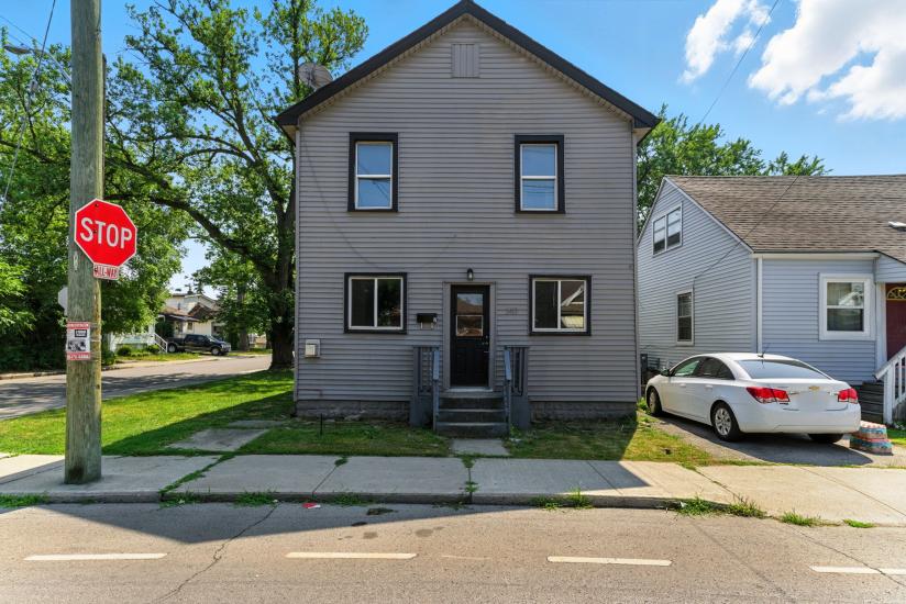 Property listing for 510 Britannia Ave., Hamilton, ON