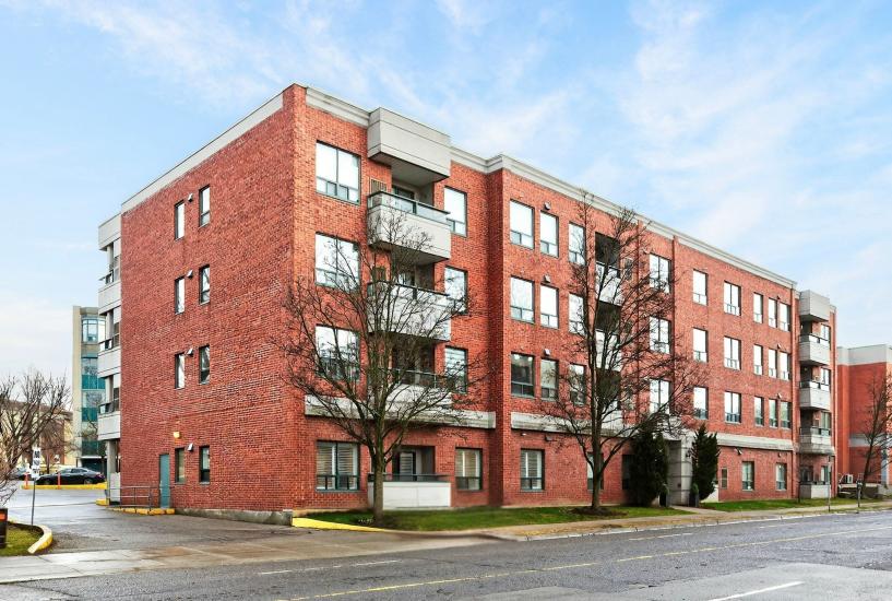 Property listing for #101-8 Main St., Dundas, ON
