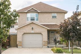 Property listing for 32 Woodbank St., Stoney Creek, ON