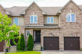 Property listing for 86 Meadow Wood Cres., Hamilton, ON