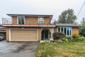 Property listing for 304 Mount Albion Rd., Hamilton, ON