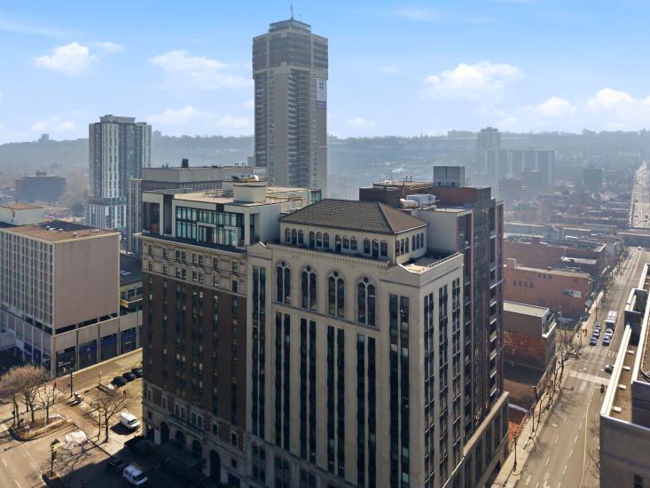 Property listing for #PH4-112 King St. E., Hamilton, ON