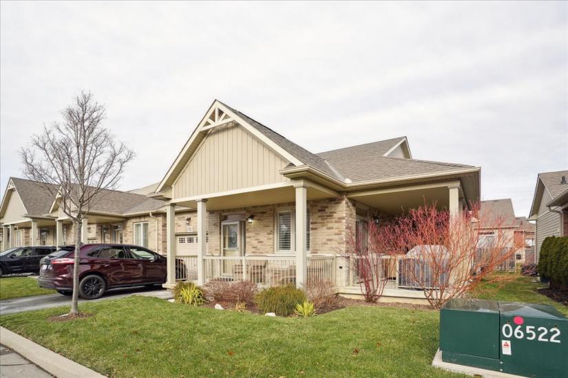 Property listing for 62 Gaddye Lane, Binbrook, ON
