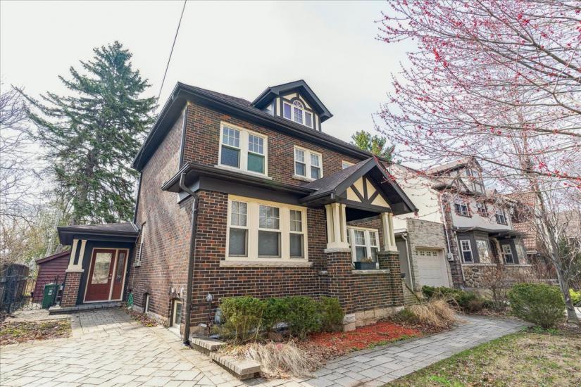 Property listing for 160 Dalewood Cres., Hamilton, ON