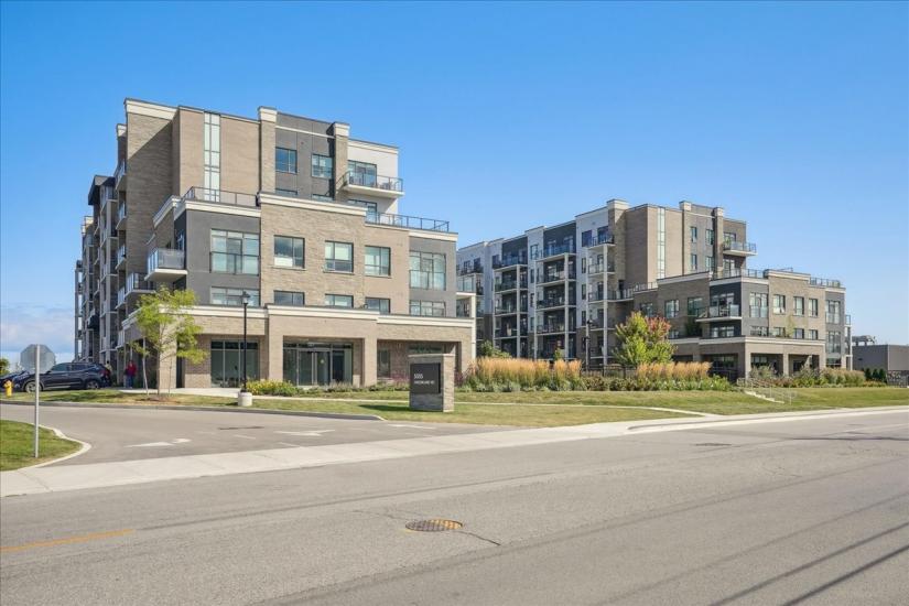 Property listing for #115-5055 Greenlane Rd., Beamsville, ON