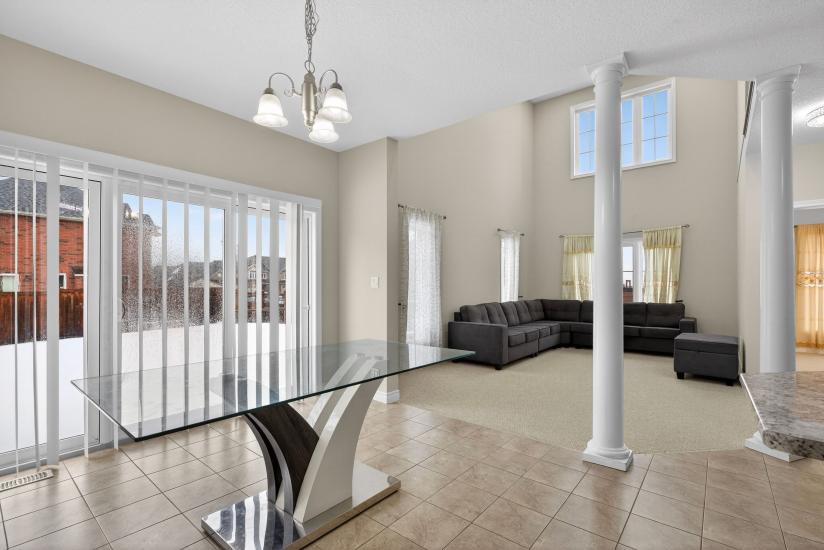 Property listing for 79 Dolomiti Crt., Stoney Creek, ON