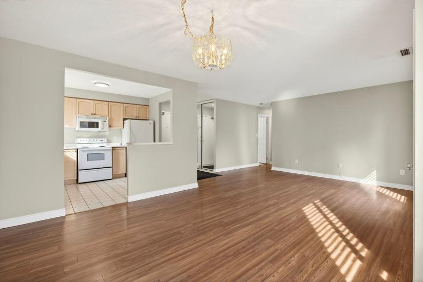 Property listing for #101-8 Main St., Dundas, ON