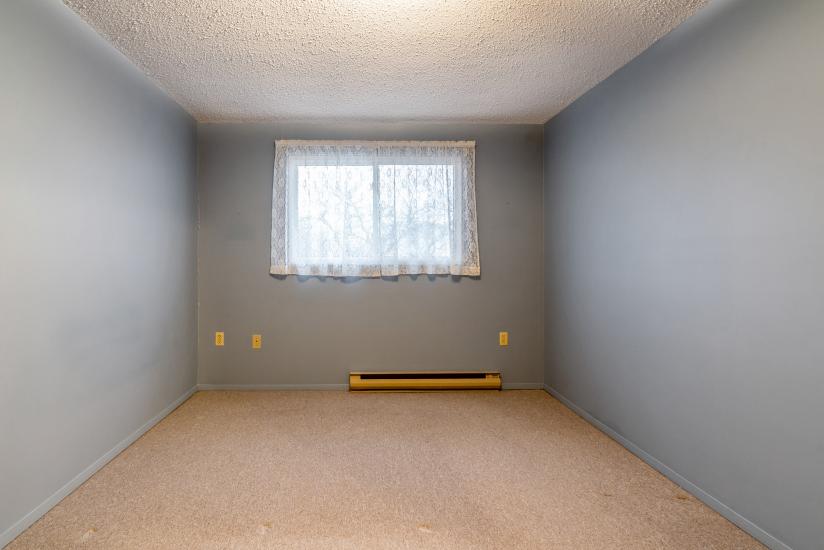 Property listing for #41-170 Lavina Cr., Hamilton, ON