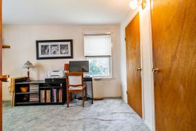 Property listing for 315 Park St. W., Dundas, Ontario