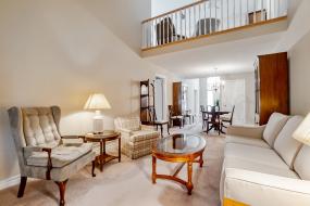 Property listing for 22 Red Haven Dr., Grimsby, ON