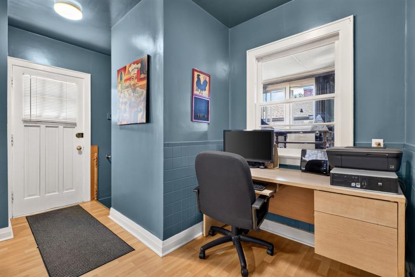 Property listing for 109 Linwood Ave., Port Colborne, ON