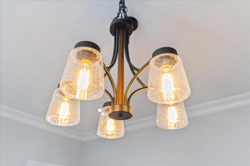 Property listing for 60 Pumpkin Pass, Binbrook, ON