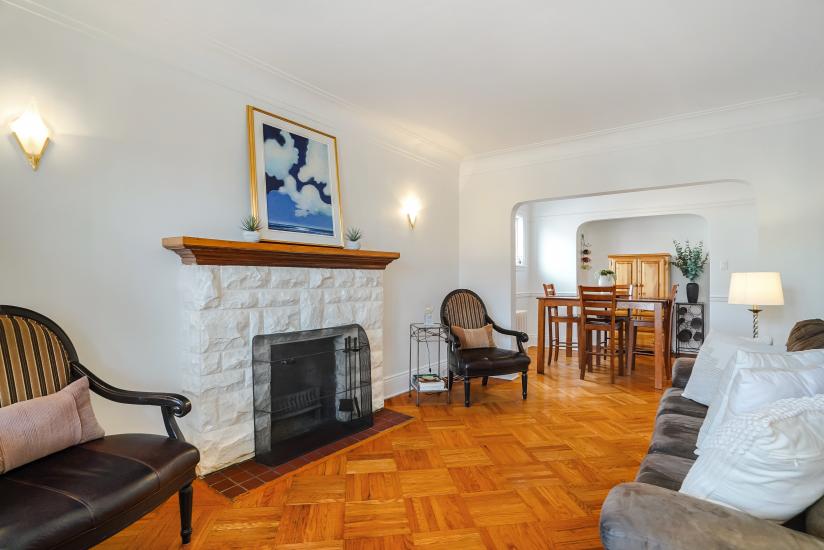 Property listing for 85 Hyde Park Ave, Hamilton, ON