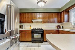 Property listing for 145 Lavender Dr., Ancaster, ON