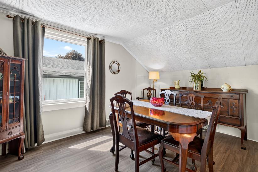 Property listing for 109 Linwood Ave., Port Colborne, ON