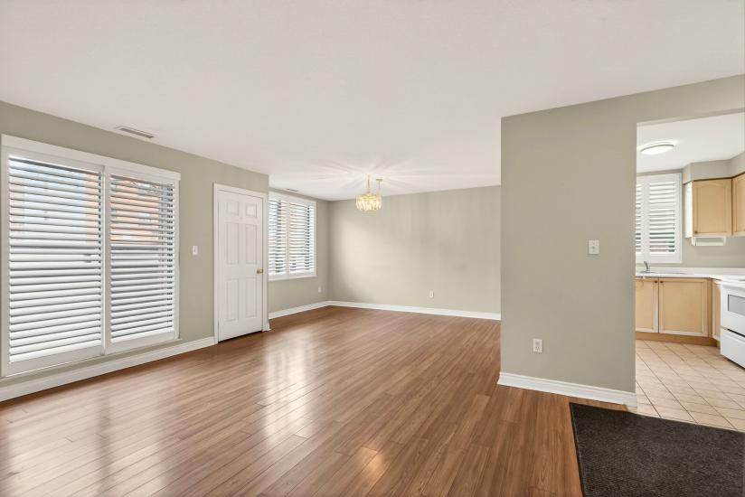 Property listing for #101-8 Main St., Dundas, ON