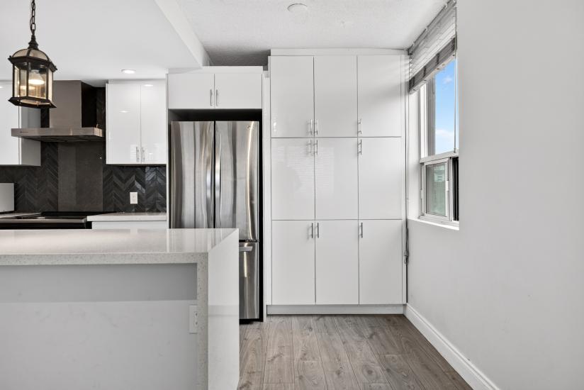 Property listing for #1106-120 Duke St., Hamilton, ON