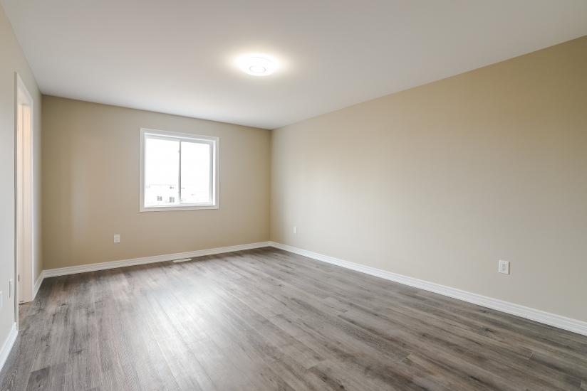 Property listing for #U-177 Rykert St., St. Catharines, ON