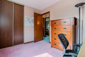 Property listing for 42 Beston Dr., Hamilton, Ontario