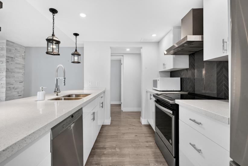 Property listing for #1106-120 Duke St., Hamilton, ON