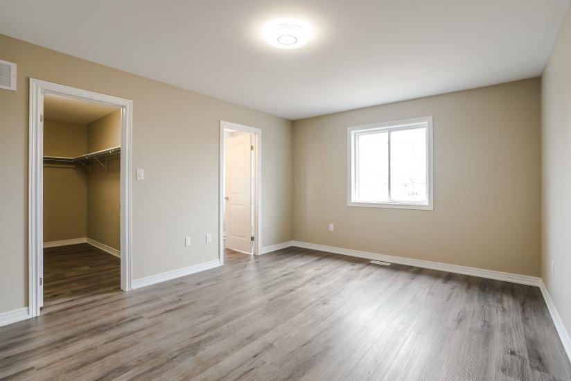 Property listing for #U-183 Rykert St., St. Catharines, ON
