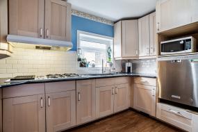 Property listing for 131 Bell Ave., Hamilton, Ontario