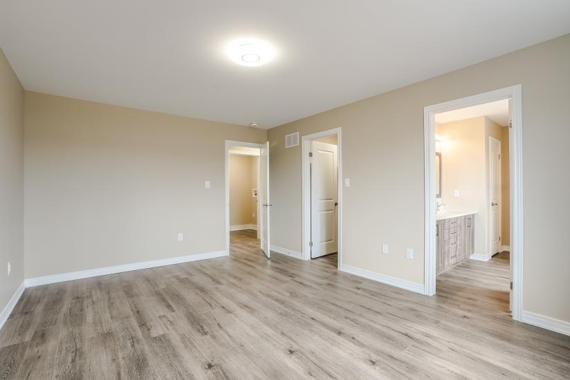 Property listing for #U-177 Rykert St., St. Catharines, ON