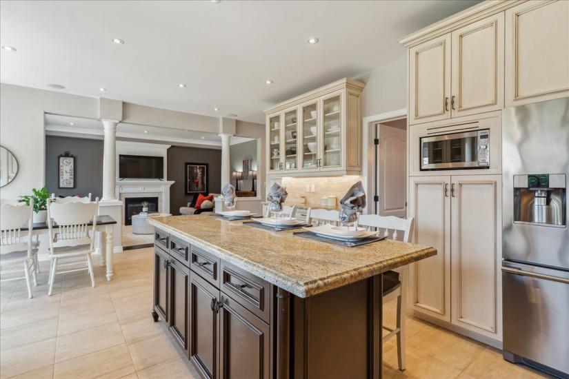 Property listing for 60 Pumpkin Pass, Binbrook, ON