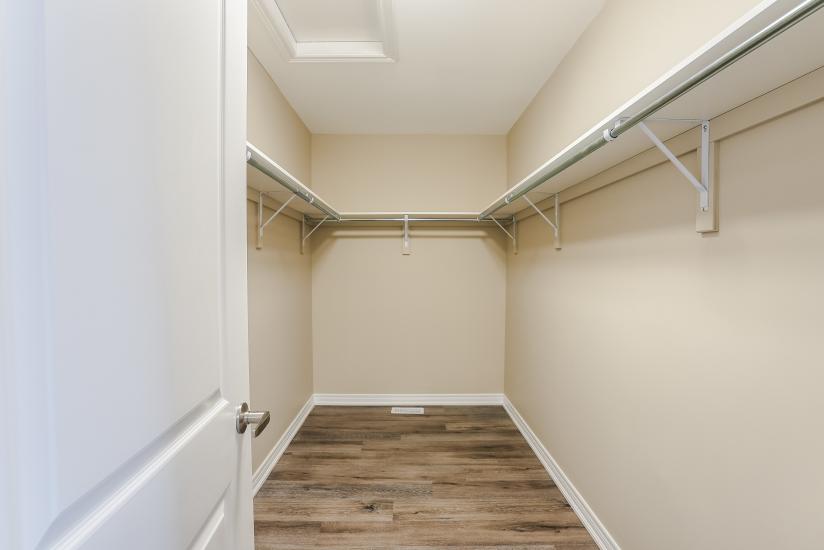 Property listing for #U-183 Rykert St., St. Catharines, ON