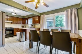 Property listing for 145 Lavender Dr., Ancaster, ON