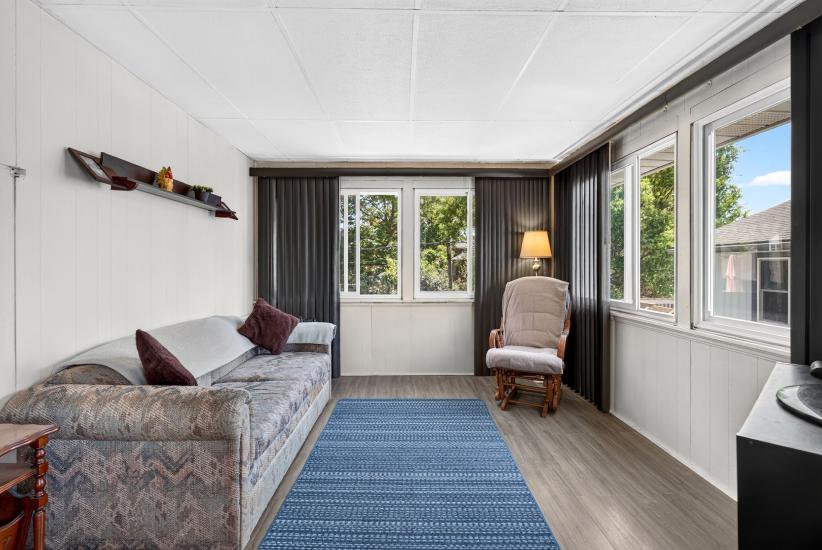 Property listing for 109 Linwood Ave., Port Colborne, ON