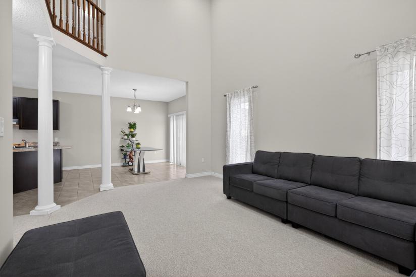 Property listing for 79 Dolomiti Crt., Stoney Creek, ON