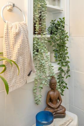 Property listing for 31 Alanson St., Hamilton, ON