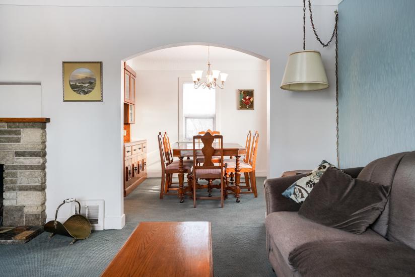 Property listing for 14 Durham Rd., Hamilton, ON