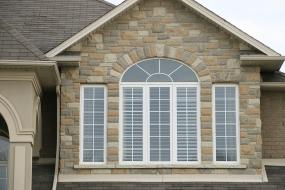 Property listing for 3 Pickard Ave., Ancaster, ON