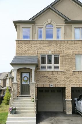 Property listing for #10-201 Westbank Trail, Stoney Creek, ON