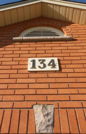 Property listing for 134 Locheed Dr., Hamilton, ON