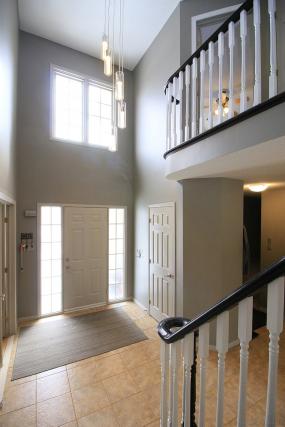 Property listing for 86 Hepburn Cres., Hamilton, ON