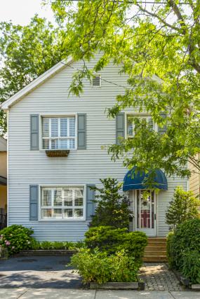 Property listing for 55 Chatham St., Hamilton, Ontario