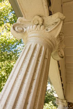 Property listing for 111 Gladstone Ave., Hamilton, Ontario