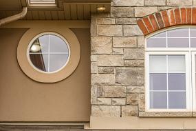 Property listing for 48 Gregorio Court, Ancaster, ON